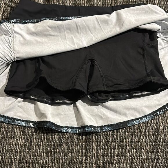 Lululemon Play Off The Pleats Skirt *13" - Picture 5 of 11